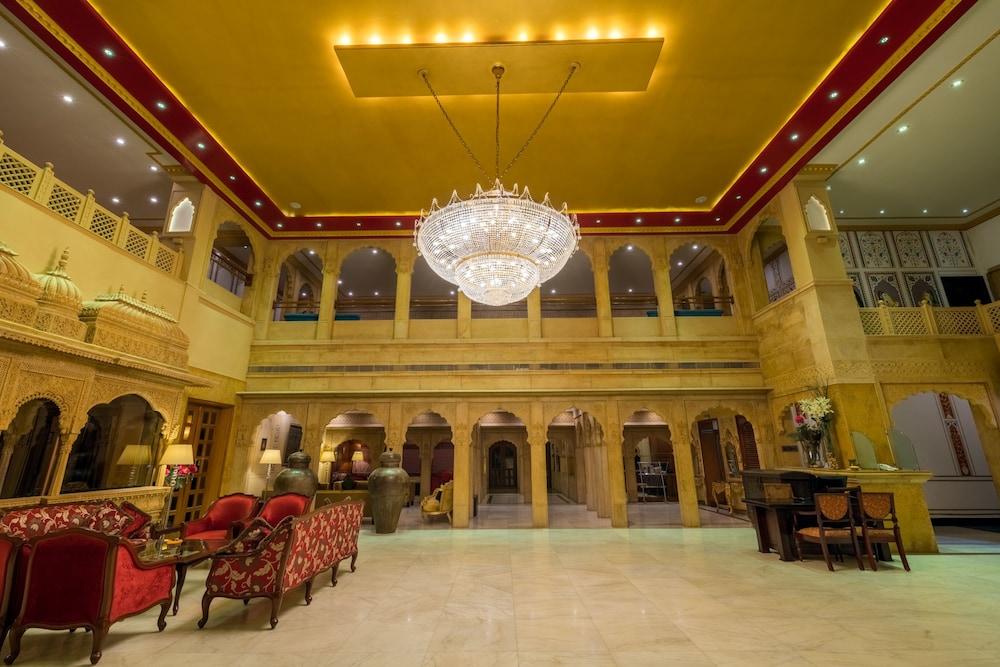 Hotel Rang Mahal Jaisalmer Bagian luar foto