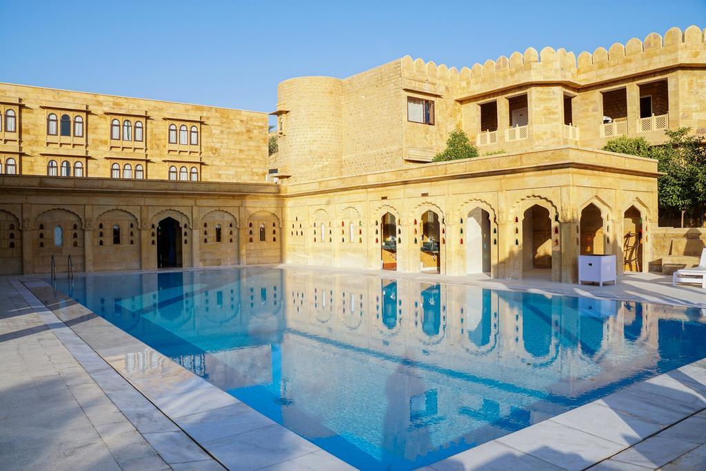 Hotel Rang Mahal Jaisalmer Bagian luar foto