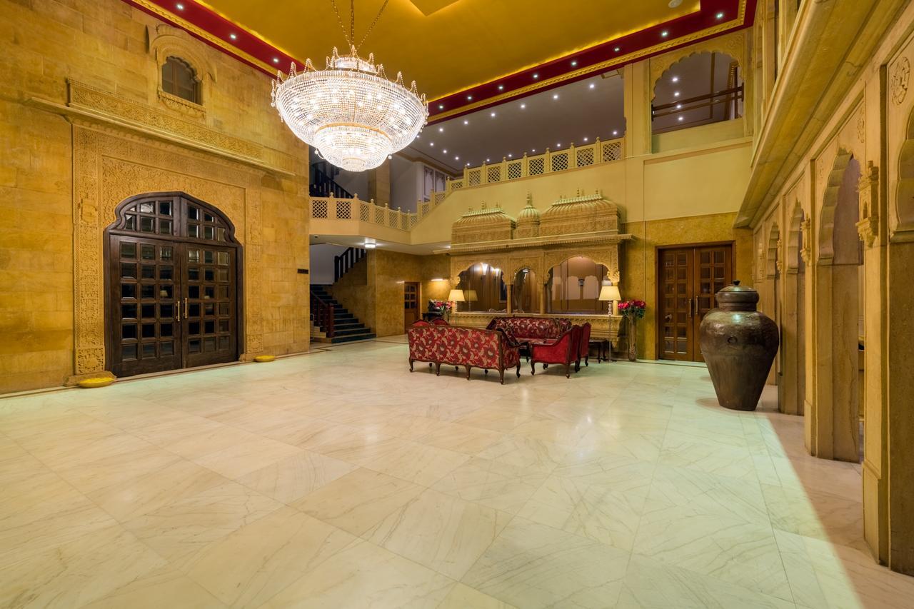 Hotel Rang Mahal Jaisalmer Bagian luar foto