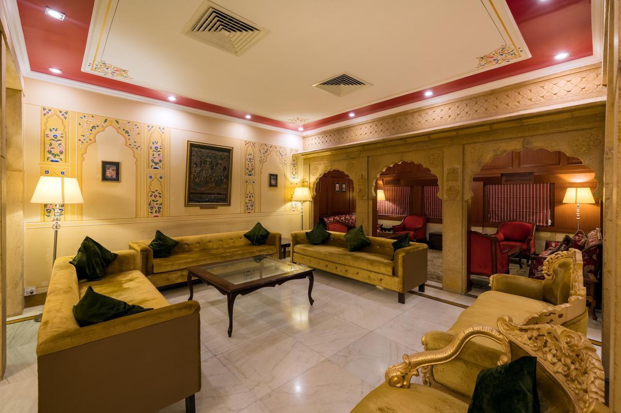 Hotel Rang Mahal Jaisalmer Bagian luar foto