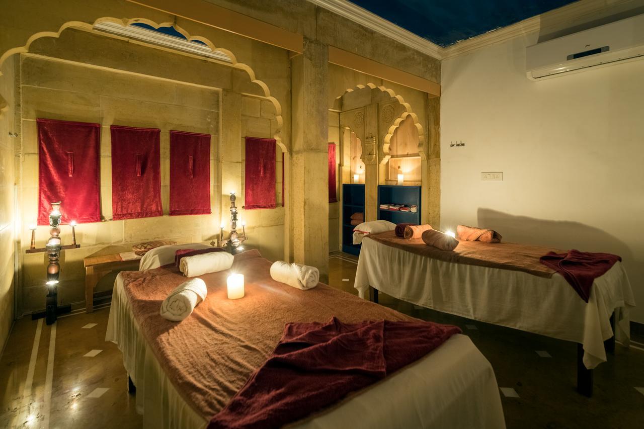 Hotel Rang Mahal Jaisalmer Bagian luar foto