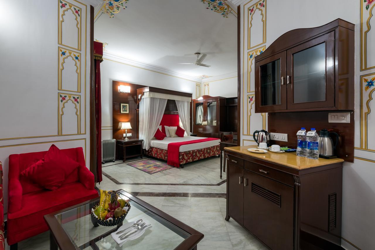 Hotel Rang Mahal Jaisalmer Bagian luar foto