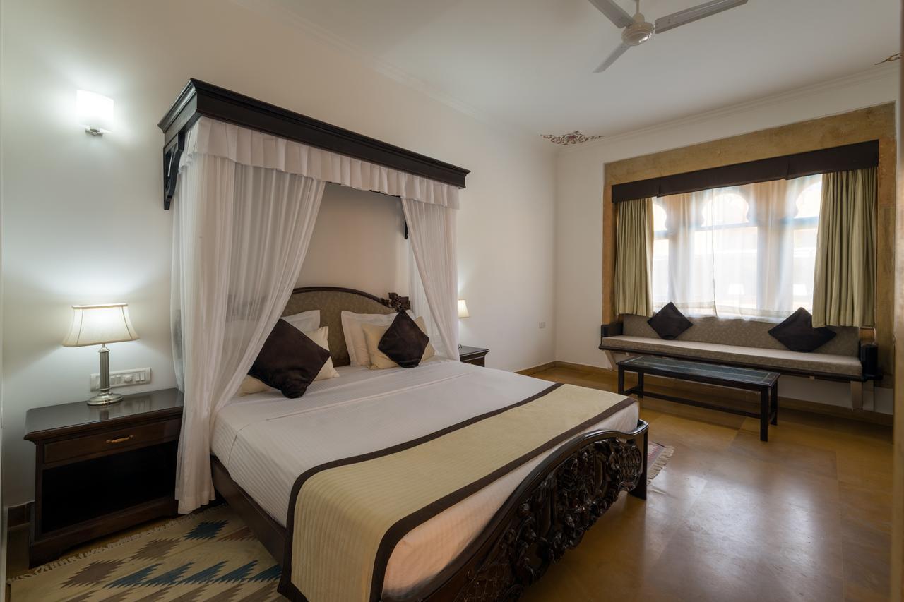 Hotel Rang Mahal Jaisalmer Bagian luar foto